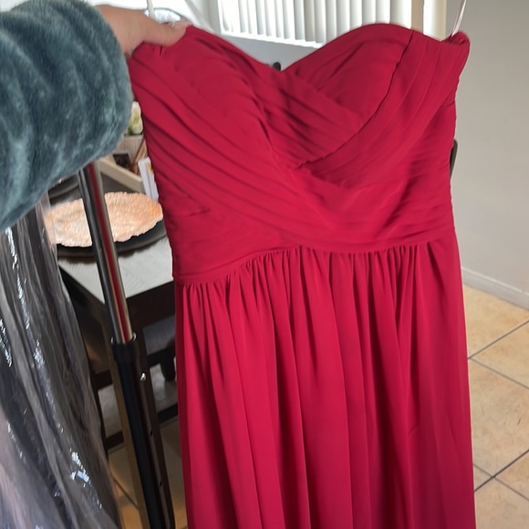 Red prom/ Bridesmaids dress - Picture 3 of 3